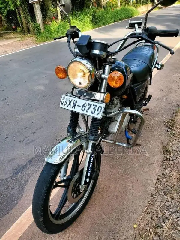 Suzuki GN125 2012 Motorbike (Used)
