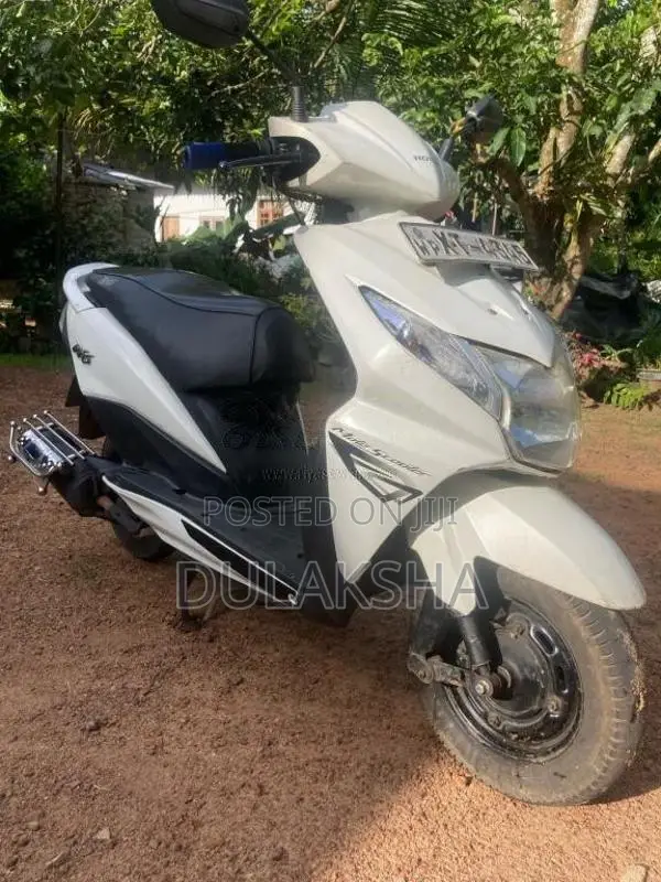 Honda Dio 2012 Motorbike (Used)