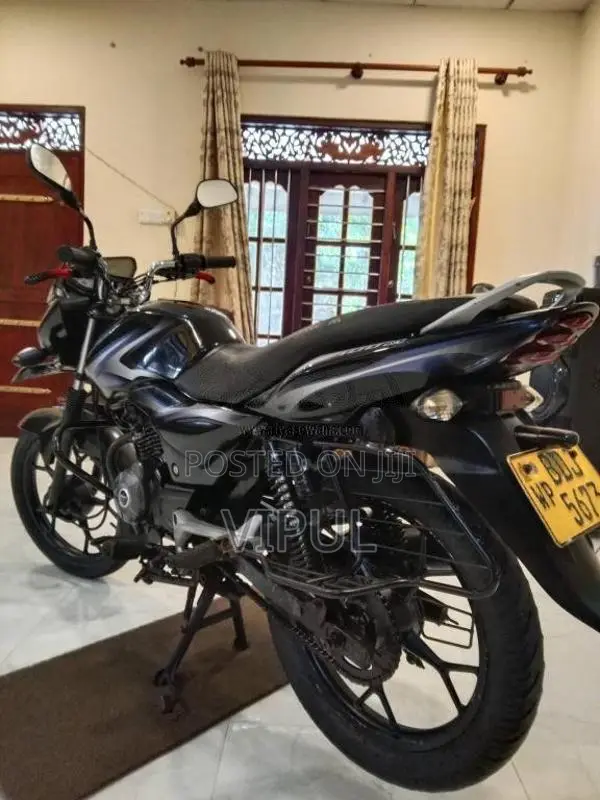 Bajaj Discover 2014 Motorbike (Used)