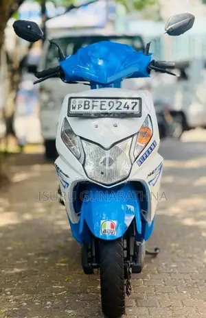 Honda DIO 2017 Motorbike (Used)