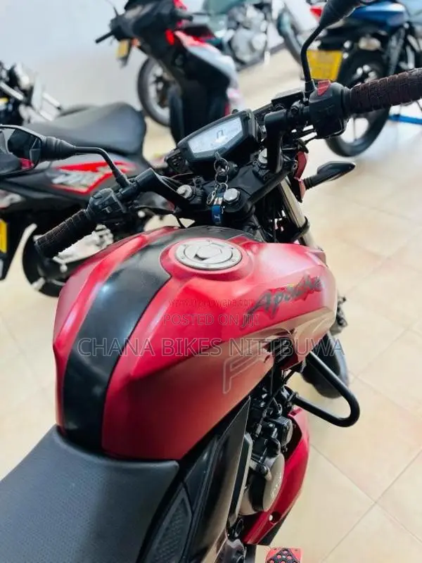 TVS Apache 2016 Motorbike (Used)
