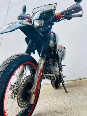 Honda Xr 2011 Motorbike (Used)
