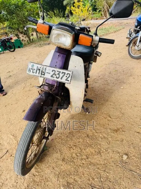 Loncin Super Cub 2010 Motorbike (Used)