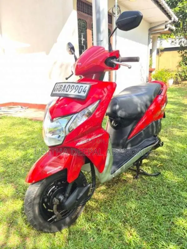 Honda Dio 2014 Motorbike (Used)
