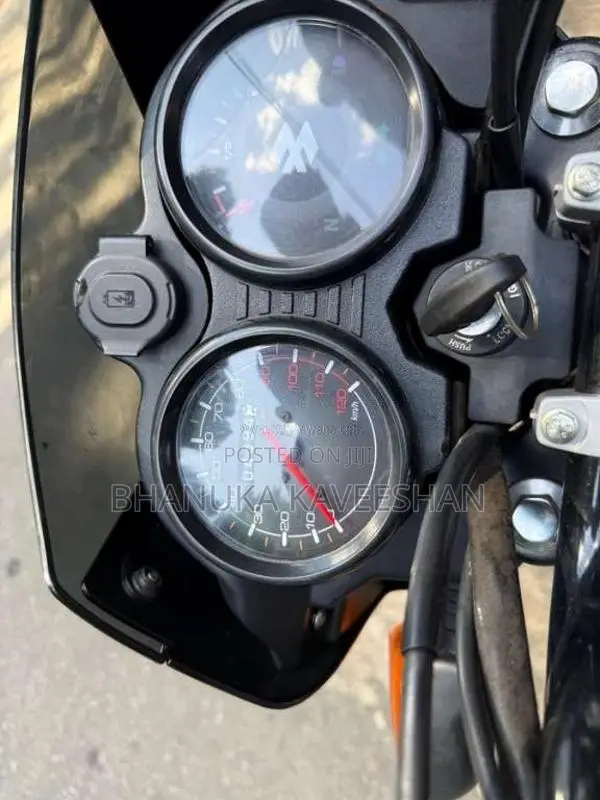 Bajaj CT-100 2024 Motorbike (Used)