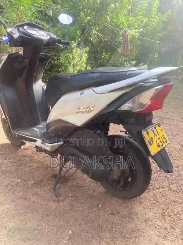 Honda Dio 2012 Motorbike (Used)