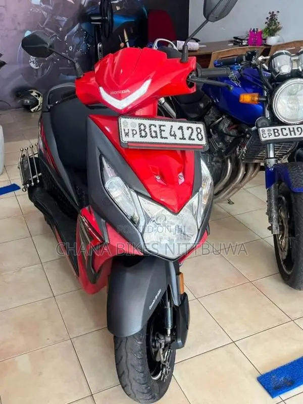 Honda Dio 2018 Motorbike (Used)