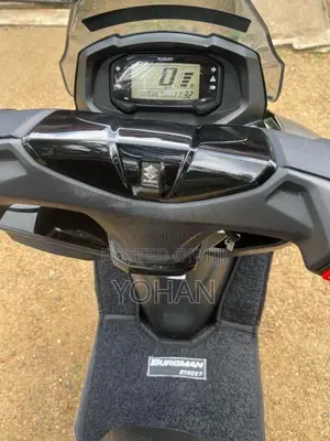 Suzuki BURGMAN 2025 Motorbike (Used)