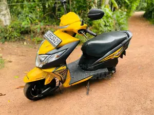 Honda Dio 2018 Motorbike (Used)