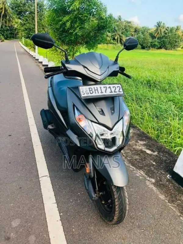 Honda Dio 2018 Motorbike (Used)