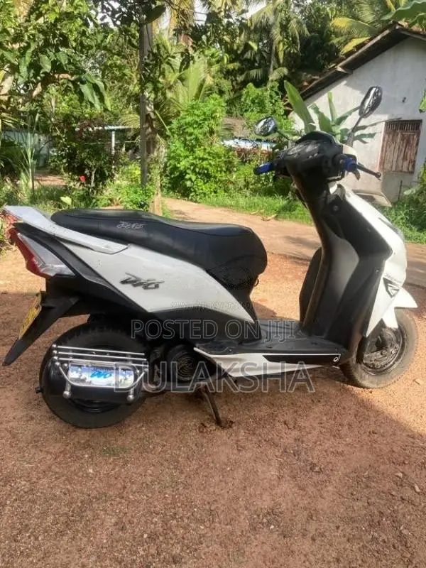 Honda Dio 2012 Motorbike (Used)