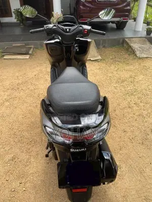 Suzuki BURGMAN 2025 Motorbike (Used)