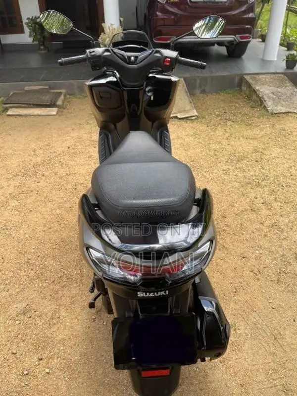 Suzuki BURGMAN 2025 Motorbike (Used)