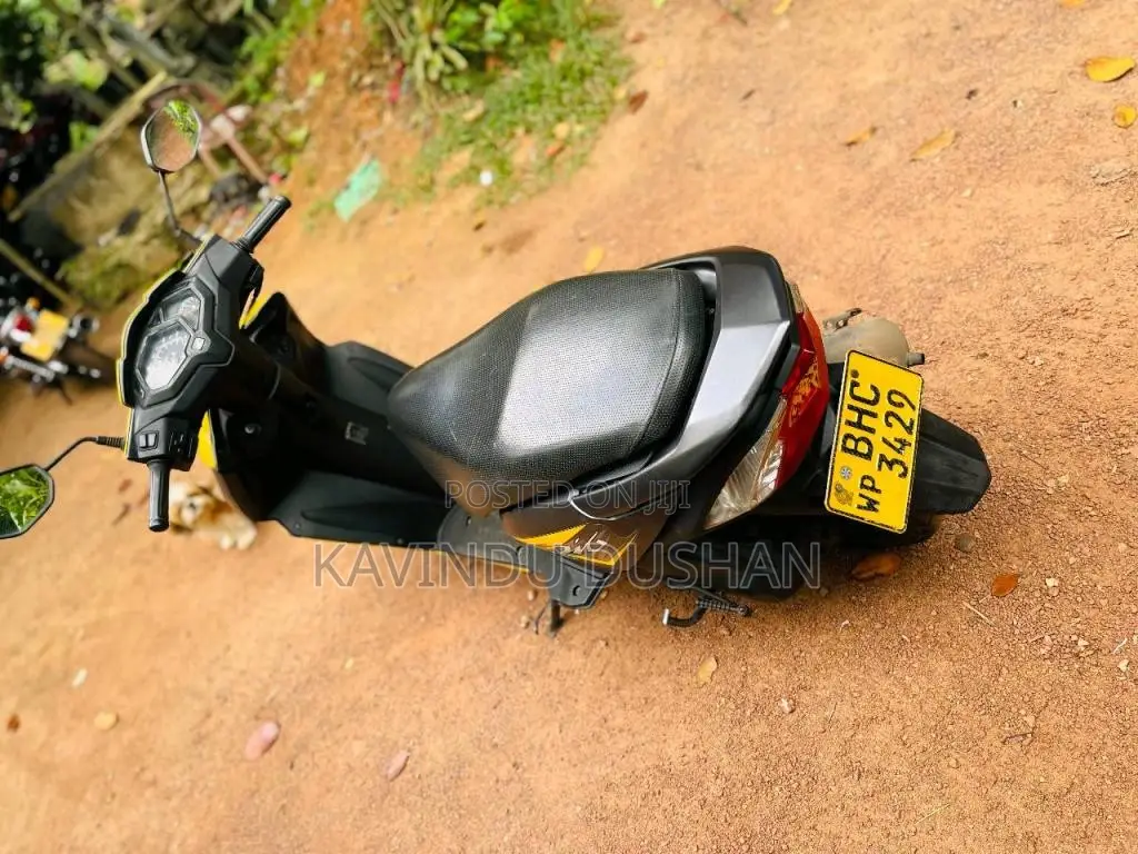 Honda Dio 2018 Motorbike (Used)