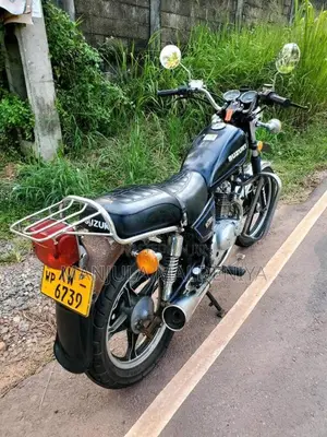 Suzuki GN125 2012 Motorbike (Used)