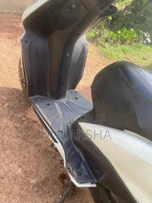Honda Dio 2012 Motorbike (Used)