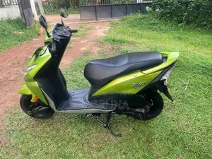 Honda Dio 2013 Motorbike (Used)