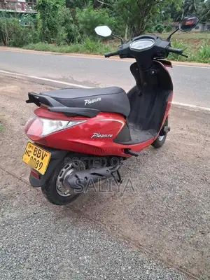 Hero Pleasure 2015 Motorbike (Used)