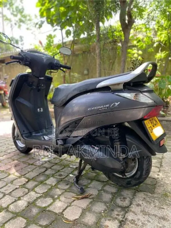 Yamaha Alpha 2015 Motorbike (Used)