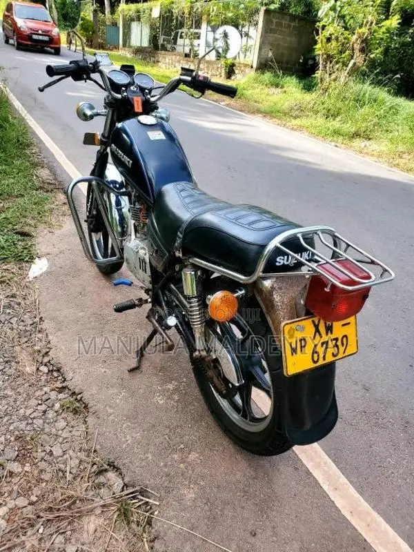 Suzuki GN125 2012 Motorbike (Used)