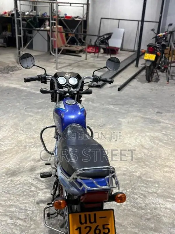 Bajaj CT-100 2009 Motorbike (Used)