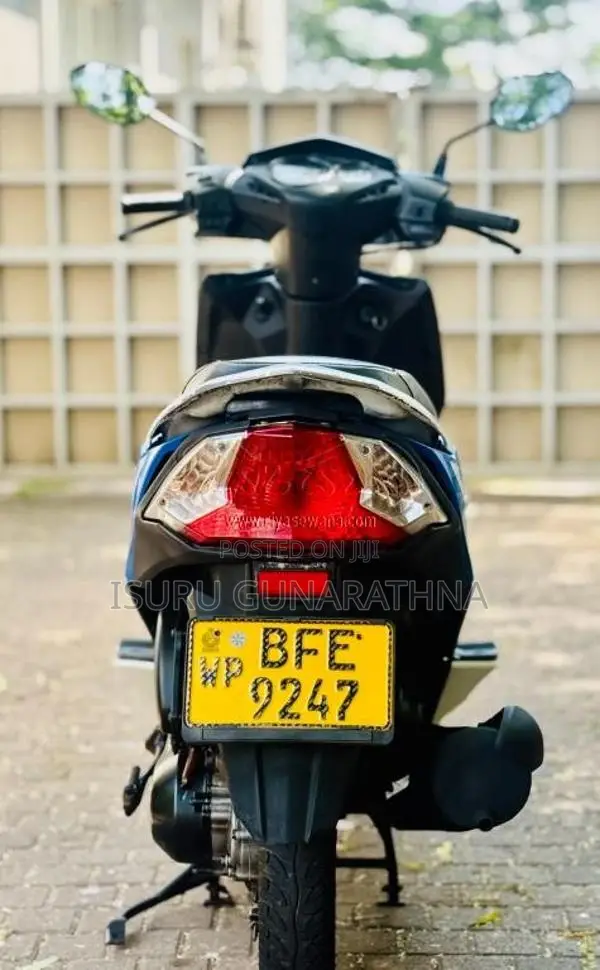 Honda DIO 2017 Motorbike (Used)