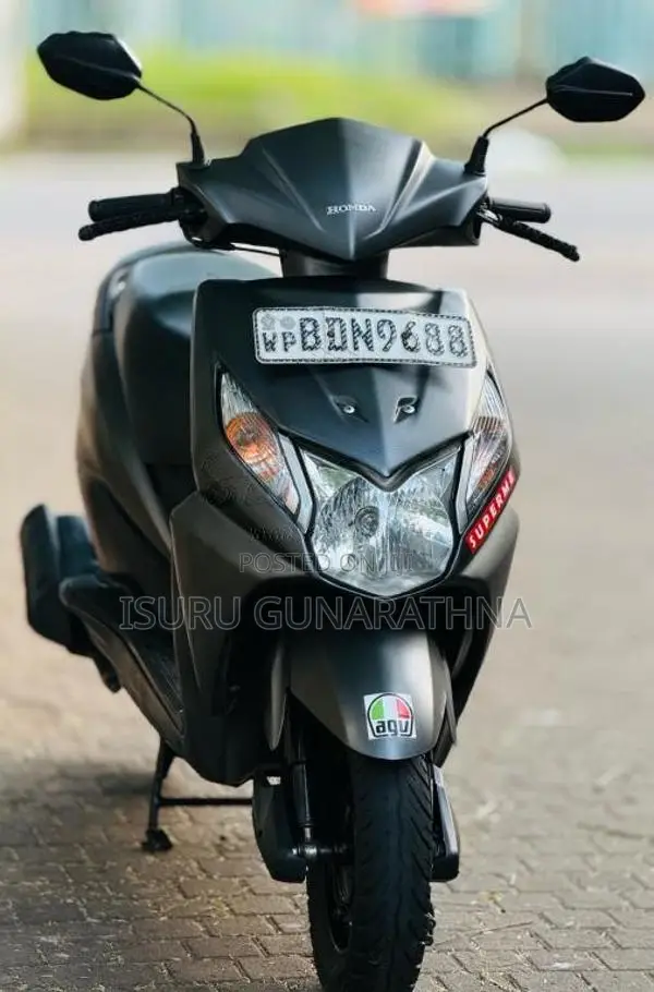 Honda DIO 2016 Motorbike (Used)