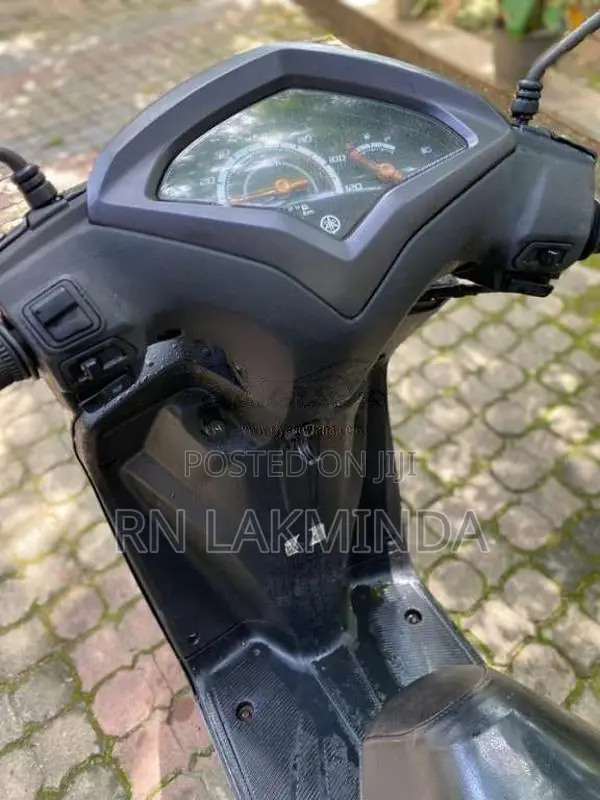 Yamaha Alpha 2015 Motorbike (Used)