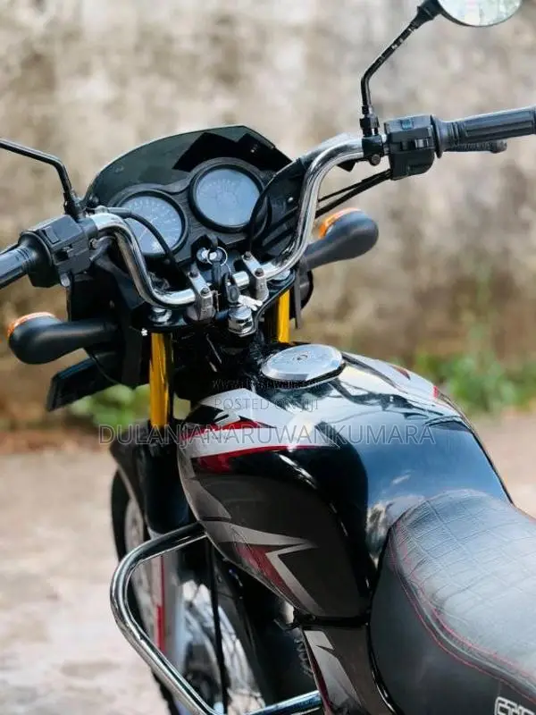 Bajaj CT-100 2005 Motorbike (Used)