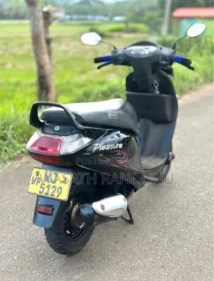 Hero Pleasure 2011 Motorbike (Used)