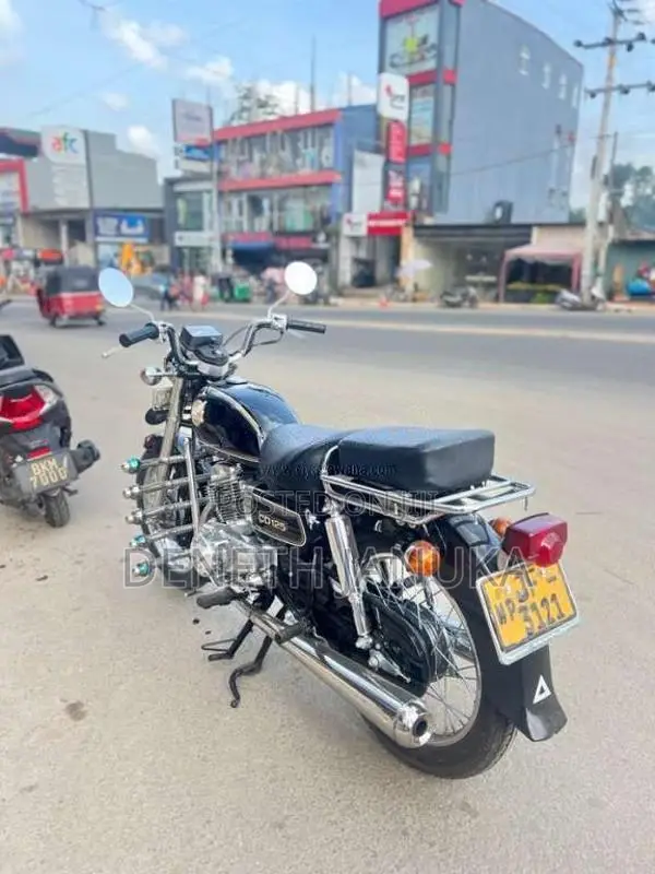 Honda CD125 2000 Motorbike (Used)
