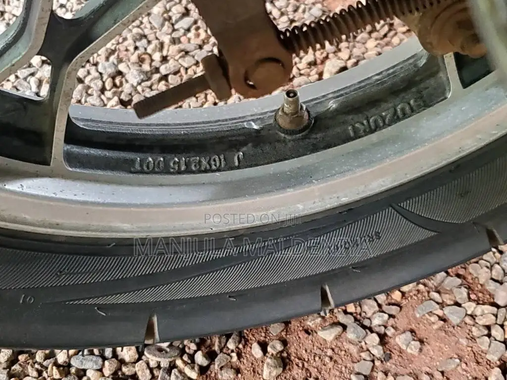 Suzuki GN125 2012 Motorbike (Used)