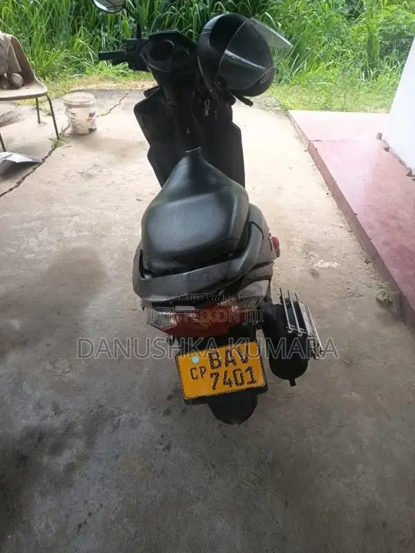 Honda Dio 2014 Motorbike (Used)