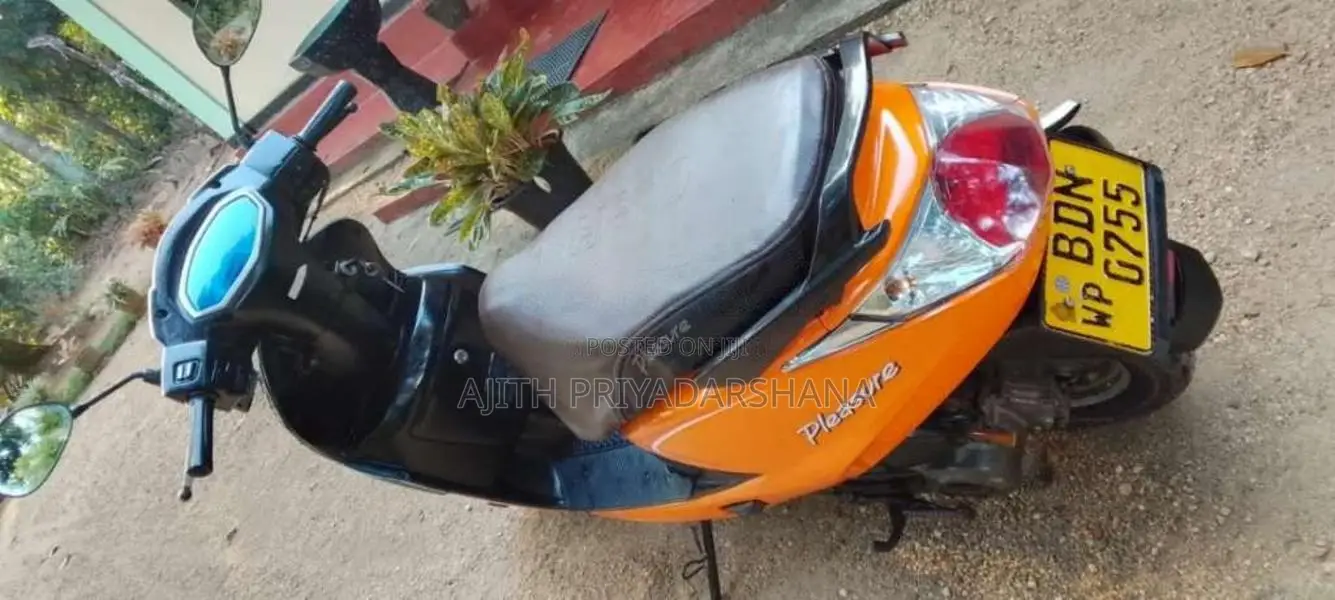 Hero Pleasure 2016 Motorbike (Used)