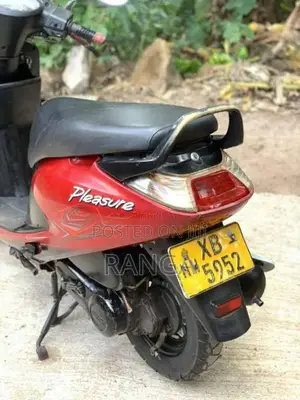 Hero Pleasure 2011 Motorbike (Used)