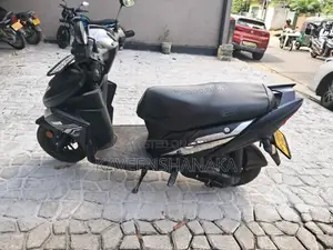 Yamaha ZR 2018 Motorbike (Used)