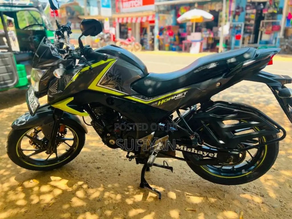 Honda CB Hornet 160R 2018 motorcycle (Used)
