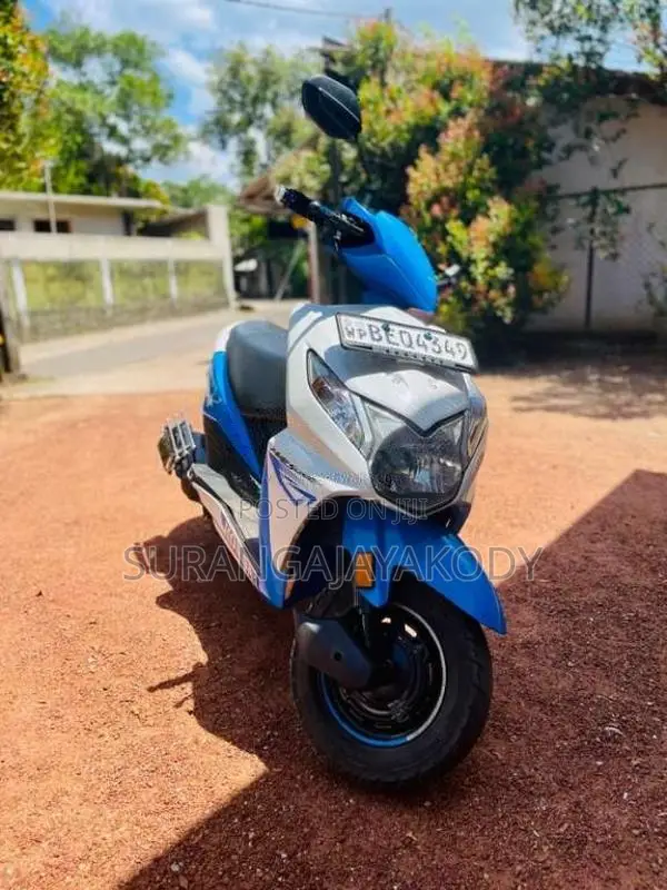 Honda Dio 2016 Motorbike (Used)