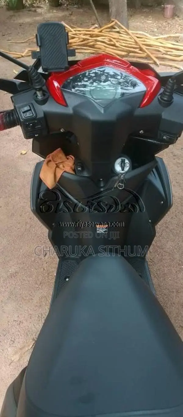 Yamaha Zr 2026 Motorbike (Used)