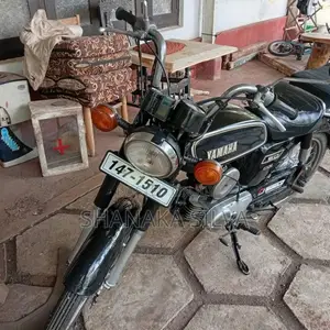 Yamaha YB 50 1992 Motorbike (Used)