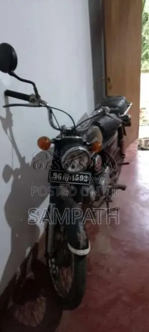 Honda Cd90 Japan 1982 Motorbike (Used)