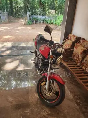 Honda Hornet 1999 Motorbike (Used)
