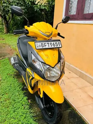 Honda Dio 2017 Motorbike (Used)