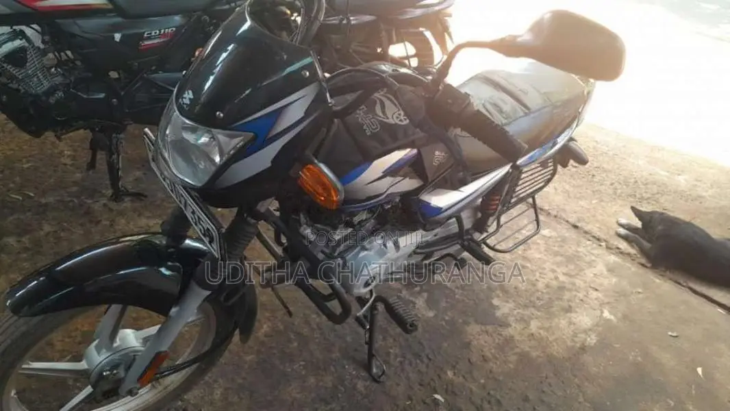 Bajaj CT-100 2023 Motorbike (Used)