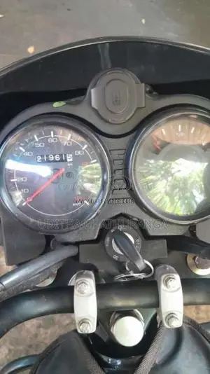 Bajaj CT-100 2023 Motorbike (Used)