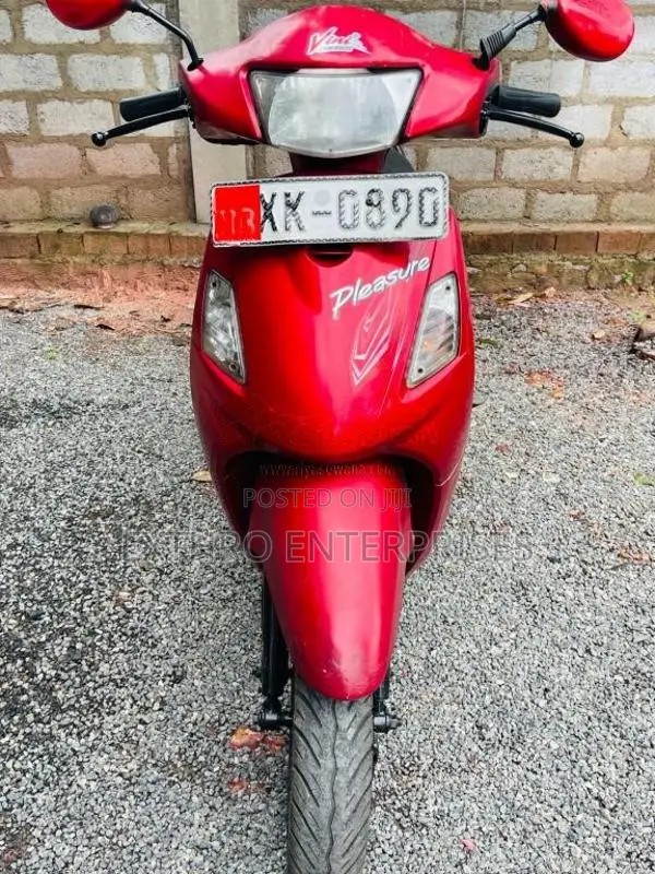 Hero Pleasure 2012 Motorbike (Used)