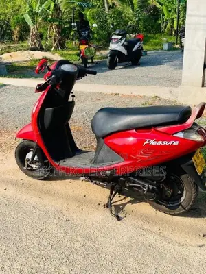 Hero Pleasure 2012 Motorbike (Used)
