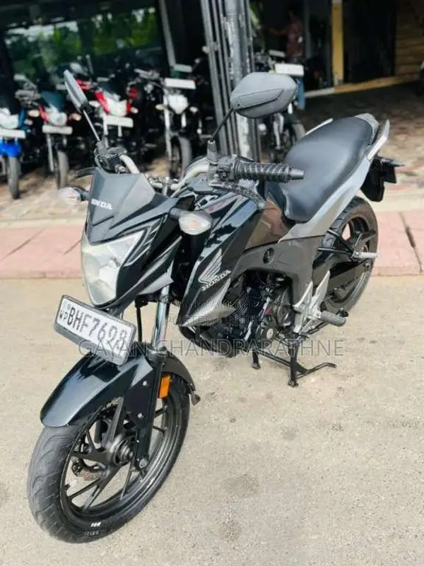 Honda Hornet 2016 Motorbike (Used)