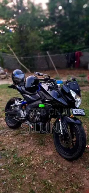 Bajaj Pulsar 150 2015 Motorbike (Used)