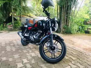 Bajaj V15 2017 Motorbike (Used)